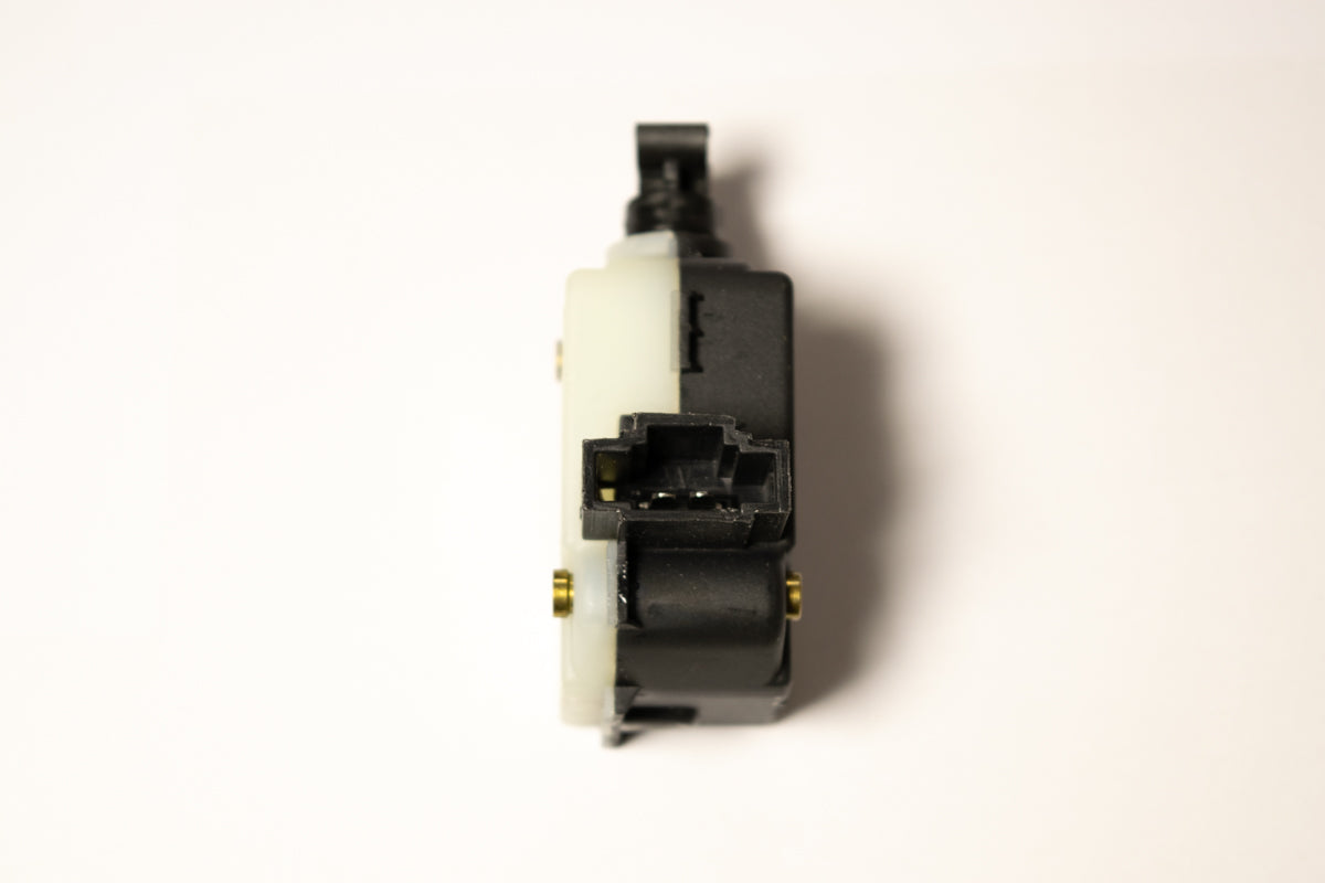 Motor De Bloqueo De Puerta Trasera De Maletero Bora Jetta 4