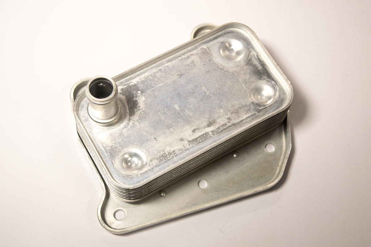 Enfriador Aceite Mercedes Benz Sprinter 2.1 16v Diesel 02/18