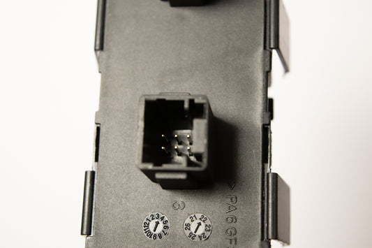 Botonera Alzavidrios  Para Citroen C4 6554ha Sin Rebatible