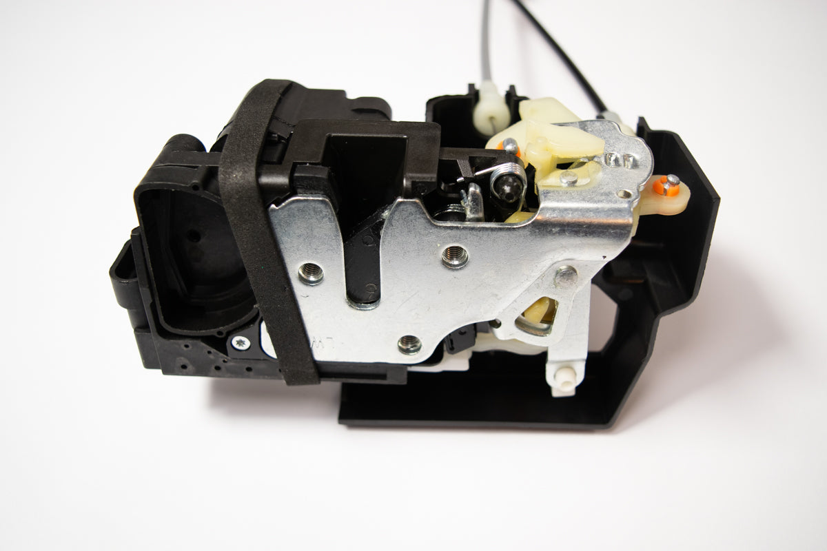 Chapa Puerta Del. Izq. Para Ssangyong Korando C 2010-2019