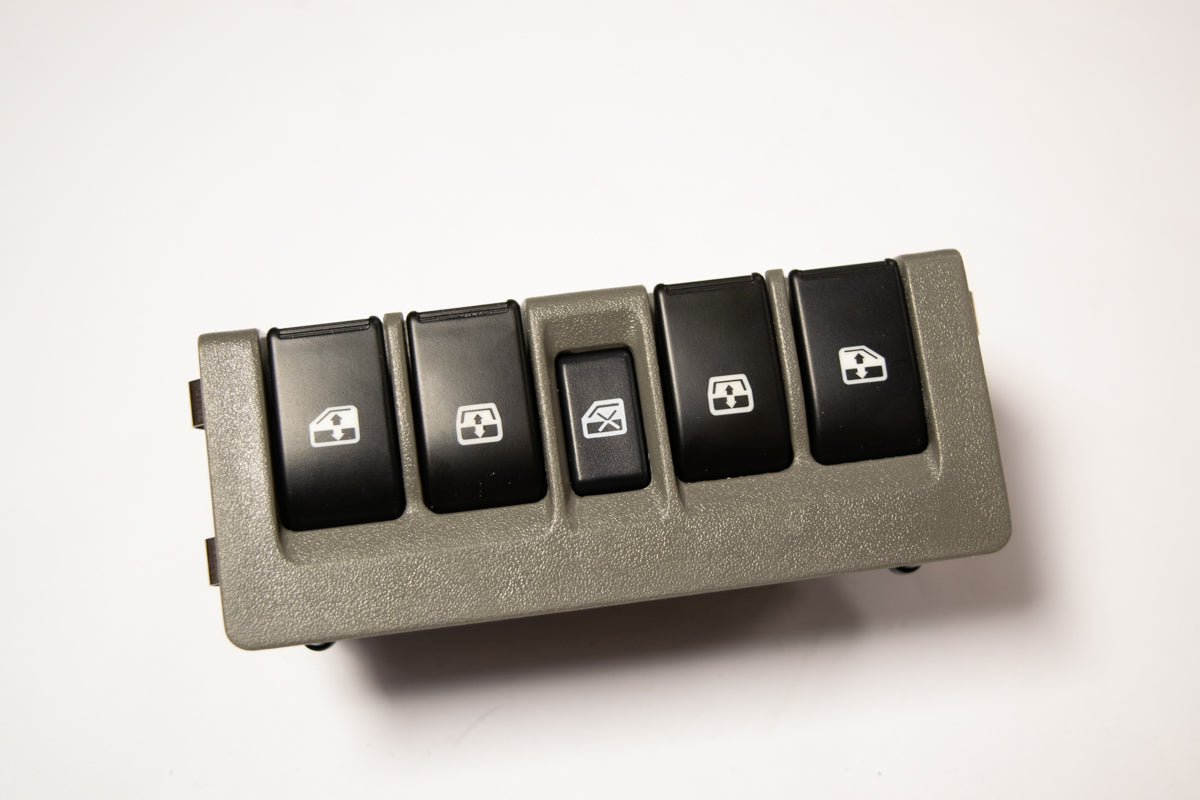 Botonera Alzavidrios Para Chevy Sail 1.4 2010-2014 11 Pines