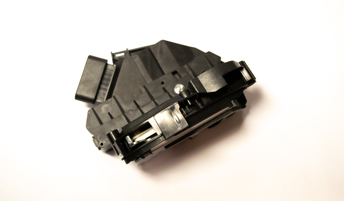 Cerradura Puerta Delantera Izquierda Ford Fiesta 2011-2018