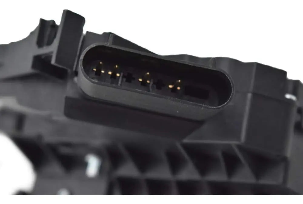 Cerradura Puerta Delantera Derecha Ford Fiesta 2011-2018