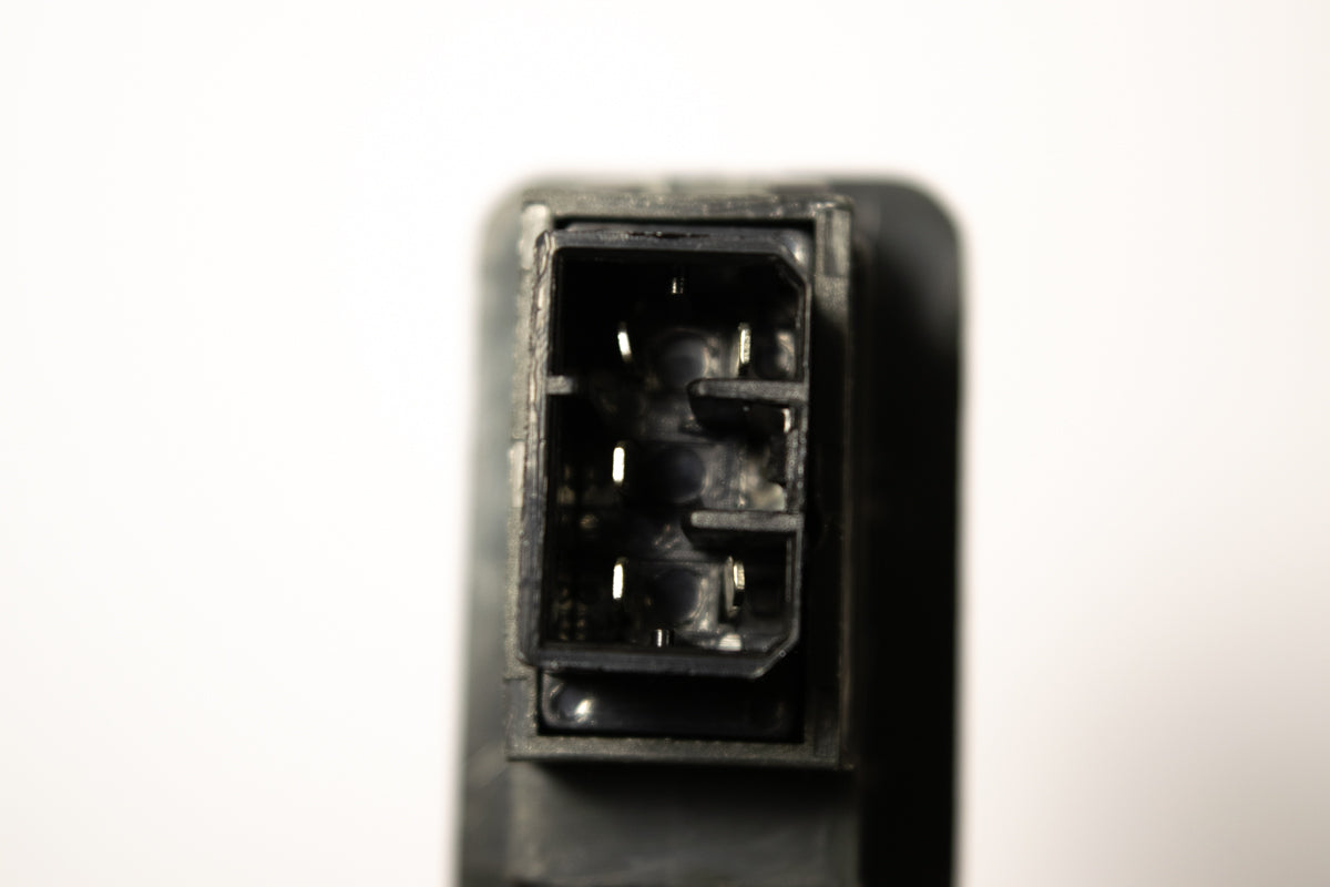 Botonera Alzavidrio Mitsubishi Montero / Pajero 90-03